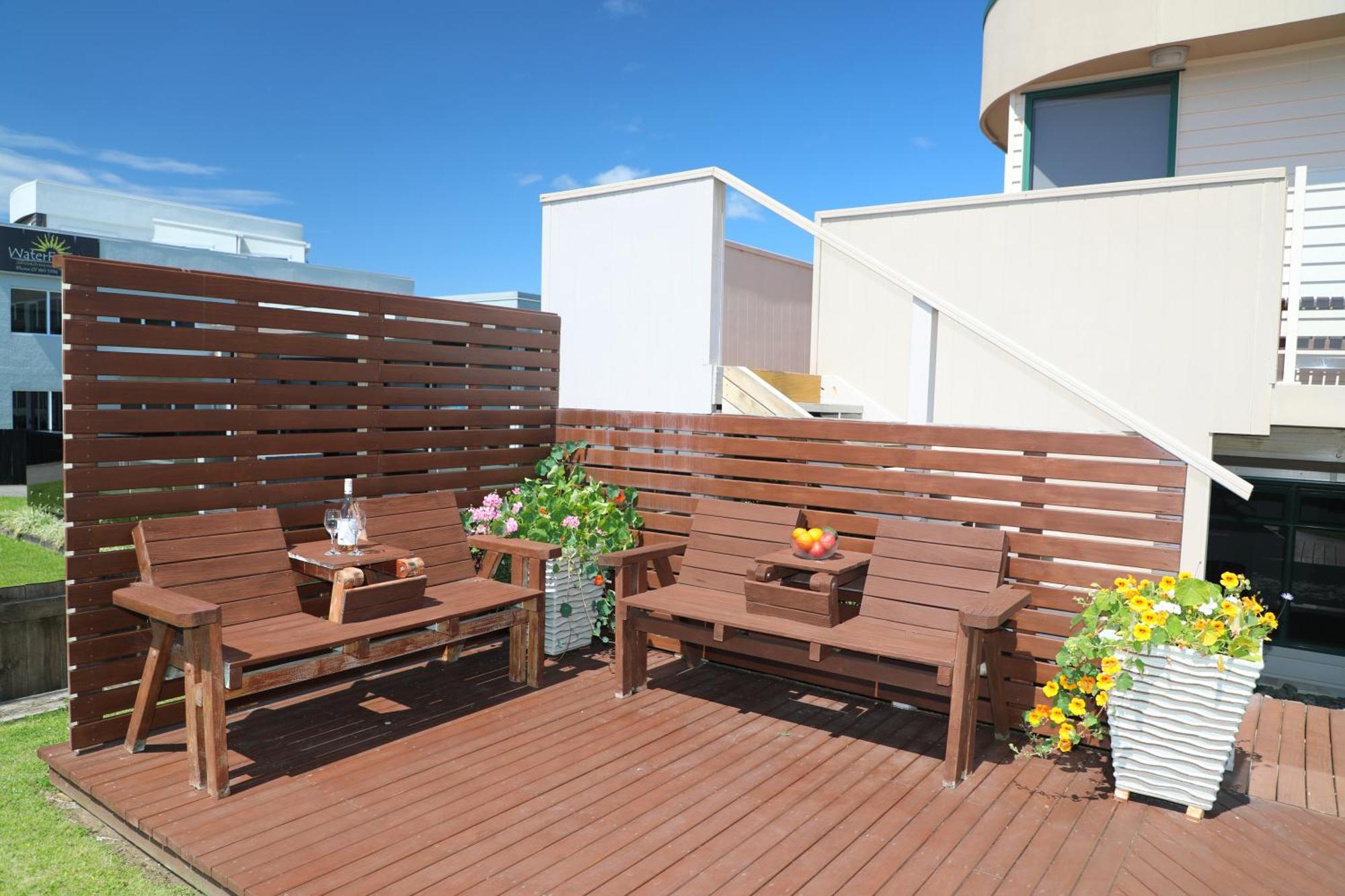 Blue Marlin Apartments Whitianga Bagian luar foto