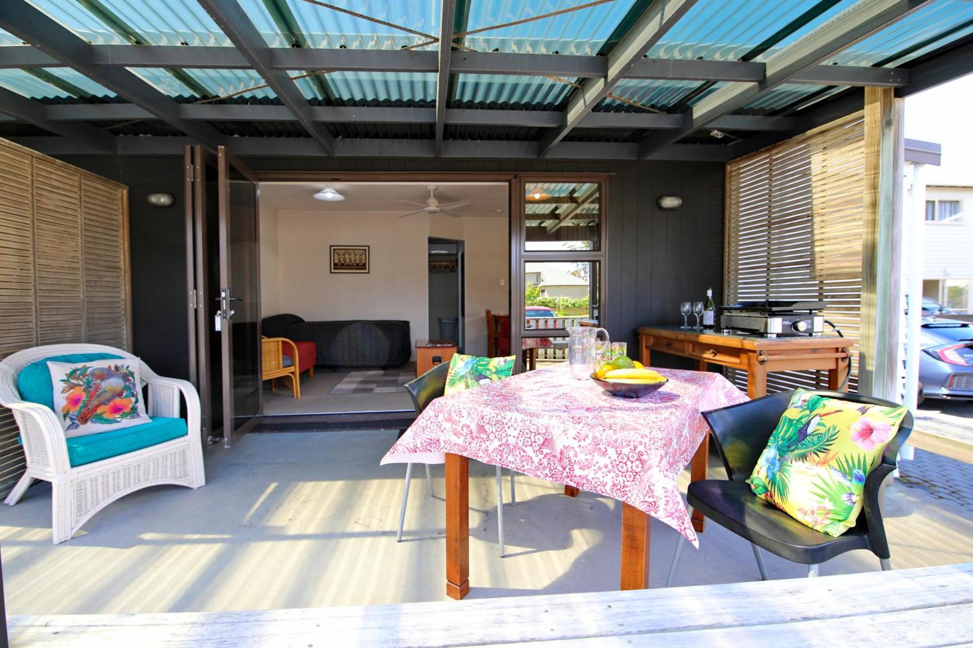 Blue Marlin Apartments Whitianga Bagian luar foto