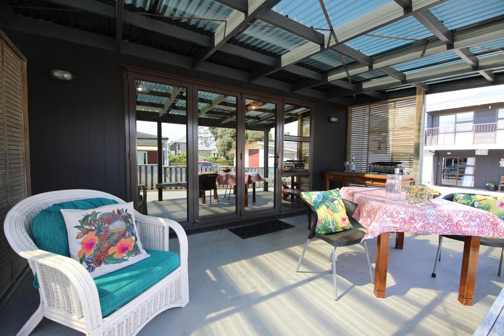Blue Marlin Apartments Whitianga Bagian luar foto